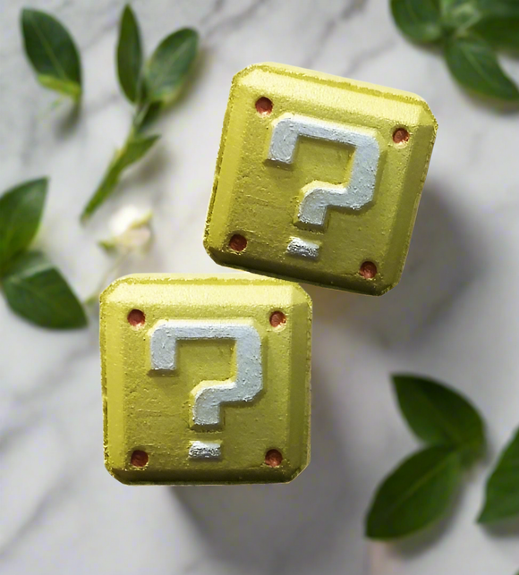 Hidden Toy Mystery Bomb